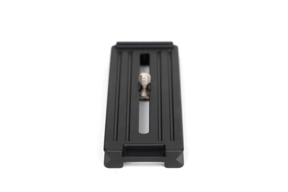 Sunwayfoto DPG-120DR Snabbplatta 120mm Arca Swiss med kantstöd