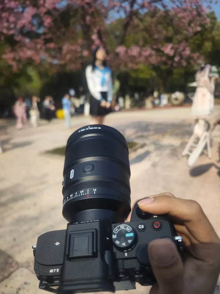 7Artisans AF 135mm f/1.8 Fullformat til Sony E