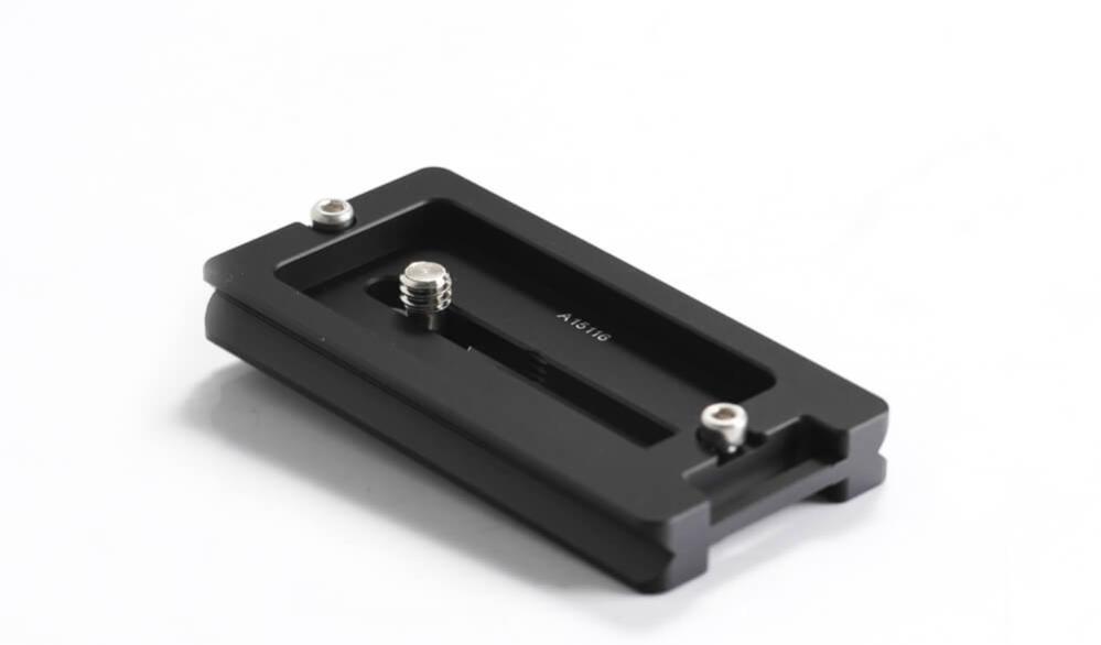 Sunwayfoto DPG-80DR Snabbplatta 80mm Arca Swiss med kantstöd