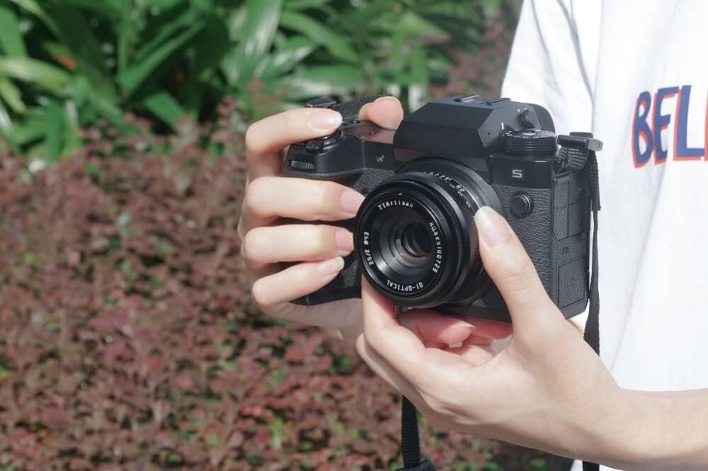 TTArtisan 25mm f/2.0 APS-C objektiv för Fujifilm X