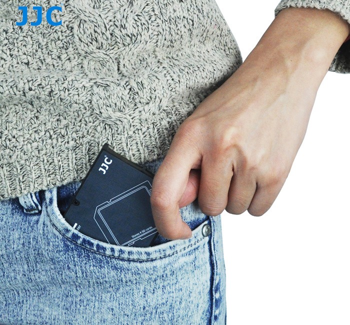 JJC Minneskorthållare svart för 4xSD kreditkortformat