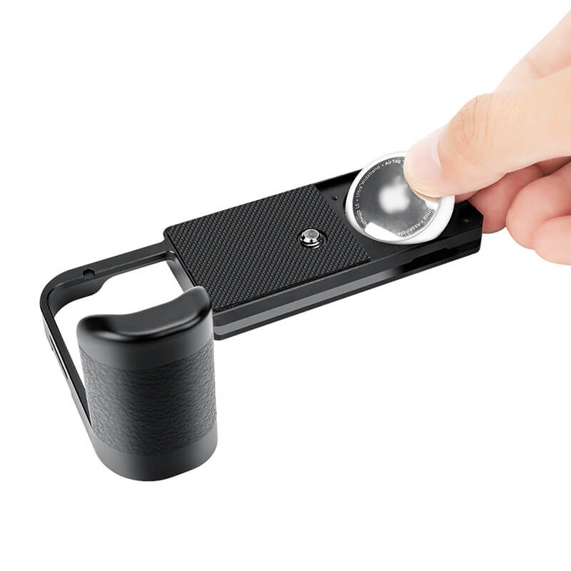 JJC handgrepp för Fujifilm X-S20 med fack för AirTag