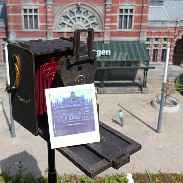 JollyLook DIY-kit för Instax Square film – Bygg Din Egen Pinhole-kamera!