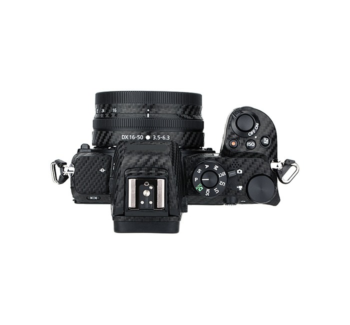Kiwifotos Skin för Nikon Z50 + 16-50mm objektiv - Svart kolfiberfilm