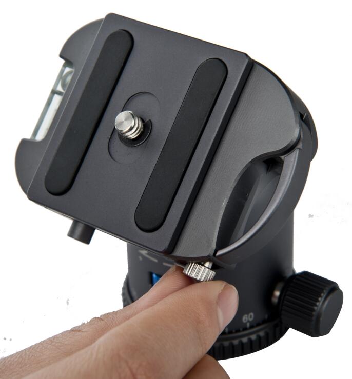 Nest 6264CK Kamerastativ 150cm kolfiber med kulled NT-630H